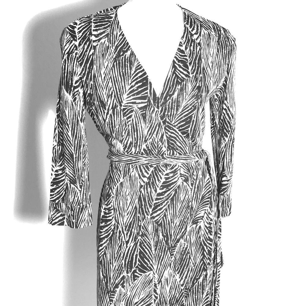 Diane Von Furstenberg release vintage print